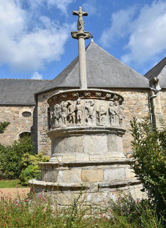 Gite Independant En Duplex Proche Mer Cote De Granit Rose Pleubian Exterior photo